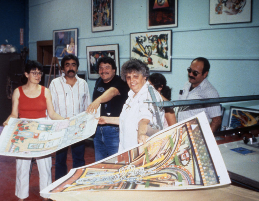 National Chicano Screenprint Taller/Atelier 1987-1988 Artists in the silkscreen studio with Sister Karen